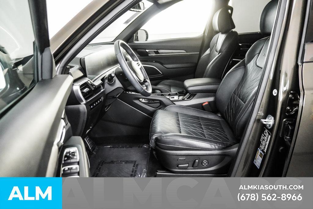 used 2024 Kia Telluride car, priced at $38,460