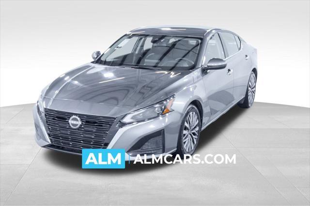 used 2023 Nissan Altima car, priced at $17,420