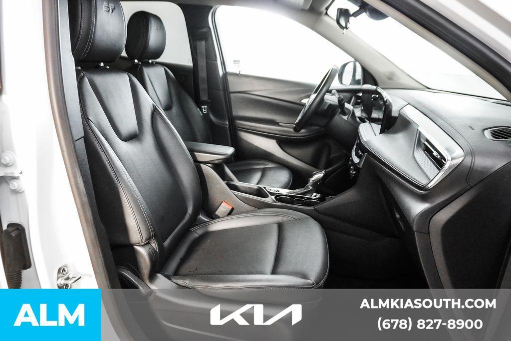 used 2024 Buick Encore GX car, priced at $21,420