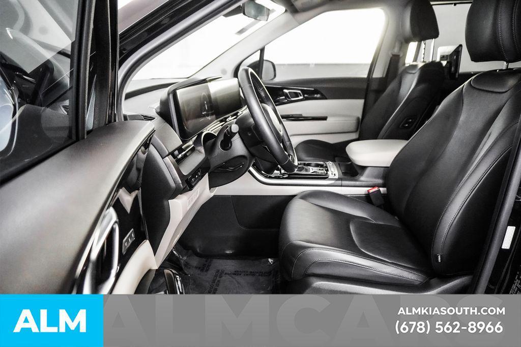 used 2024 Kia Carnival car, priced at $39,420