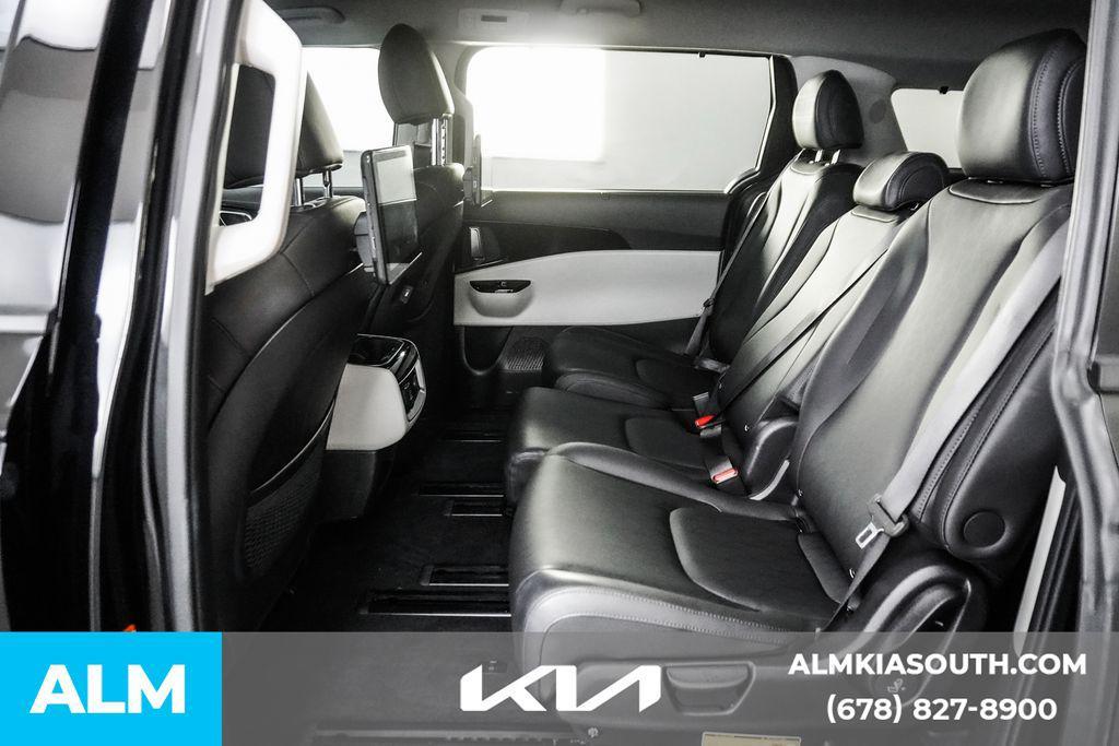 used 2024 Kia Carnival car, priced at $43,920