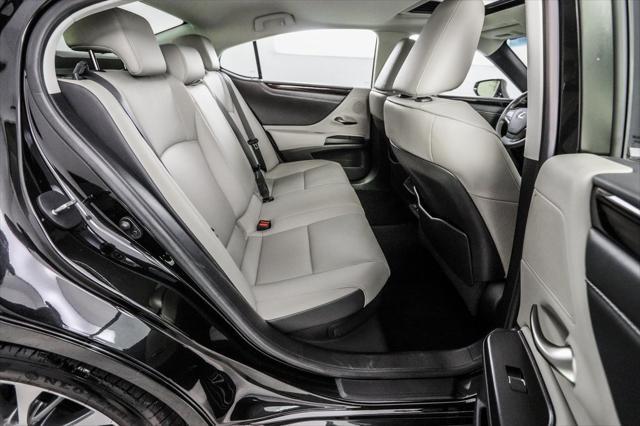 used 2021 Lexus ES 300h car, priced at $39,420