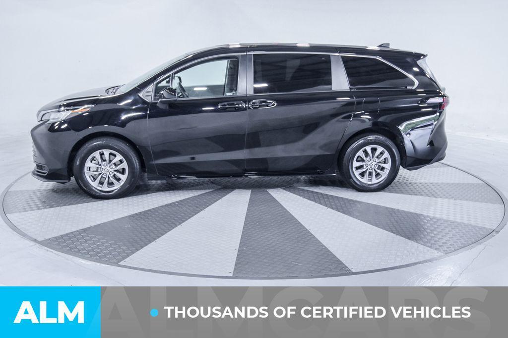 used 2023 Toyota Sienna car, priced at $38,620