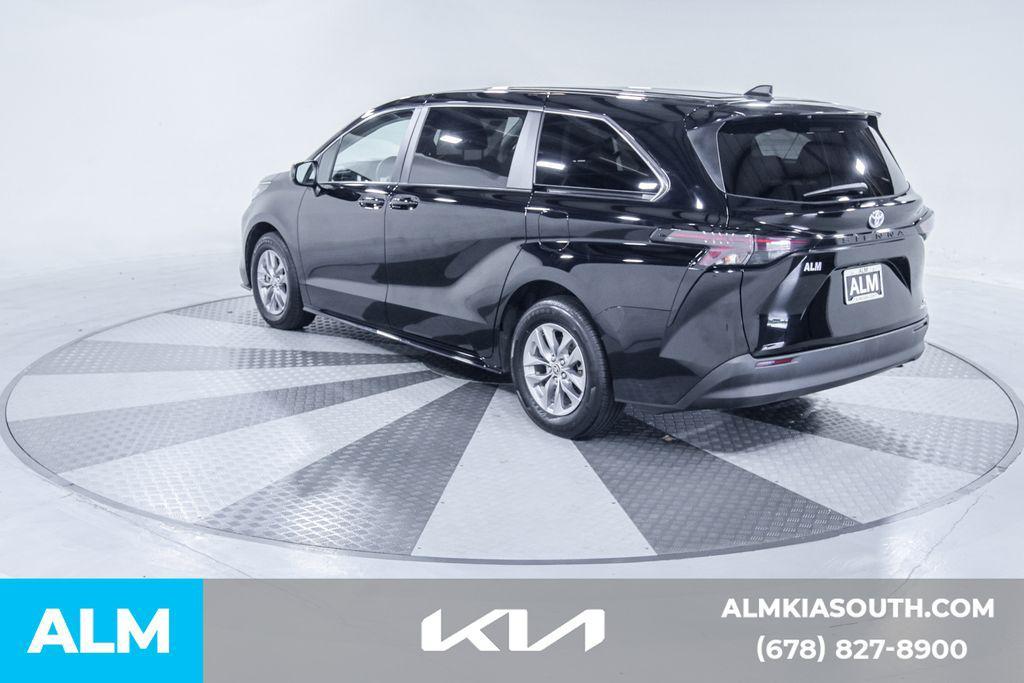used 2023 Toyota Sienna car, priced at $38,620