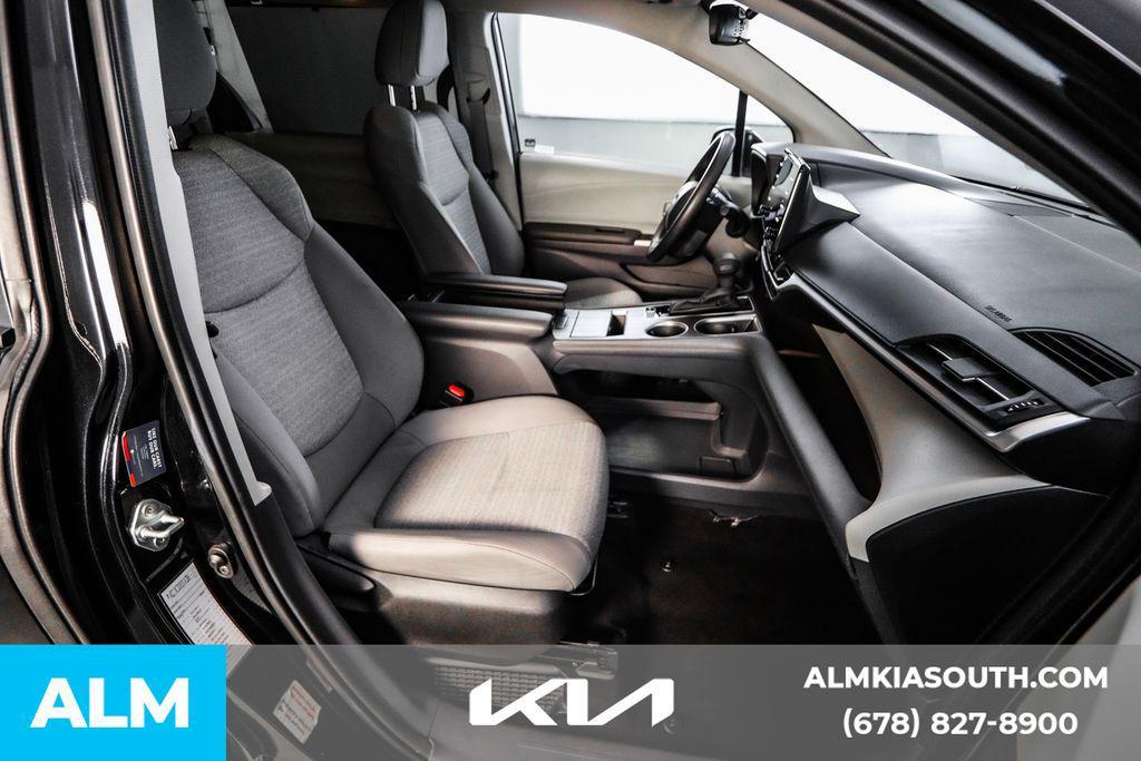 used 2023 Toyota Sienna car, priced at $38,620