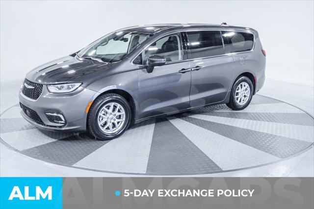 used 2023 Chrysler Pacifica car, priced at $20,920