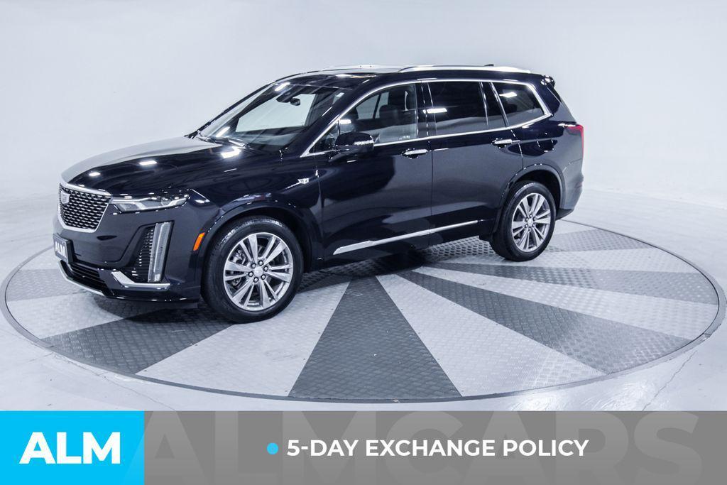 used 2022 Cadillac XT6 car, priced at $35,470