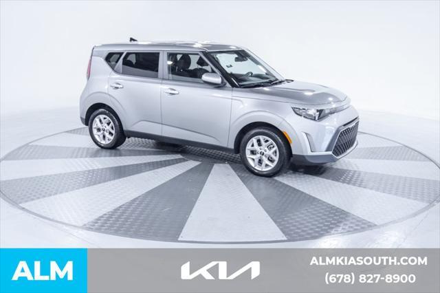 used 2024 Kia Soul car, priced at $14,320