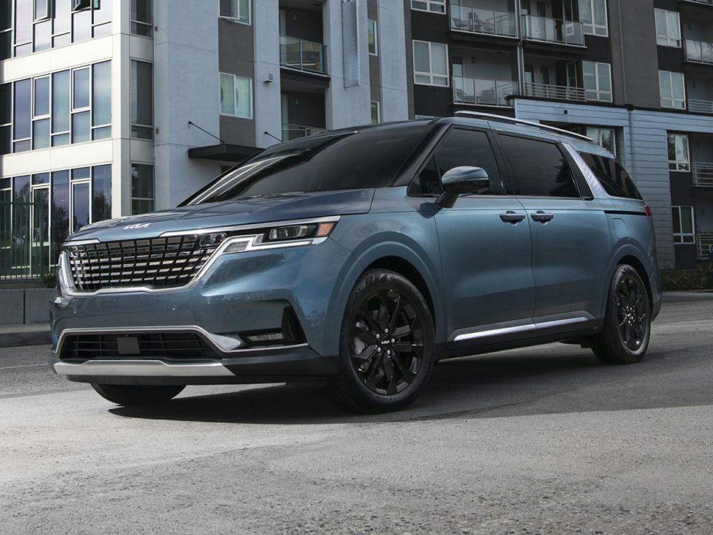 used 2024 Kia Carnival car, priced at $40,460