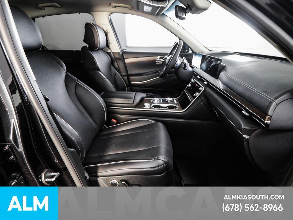 used 2025 Genesis GV80 car, priced at $59,920