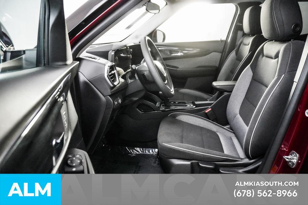 used 2025 Chevrolet TrailBlazer car, priced at $23,920