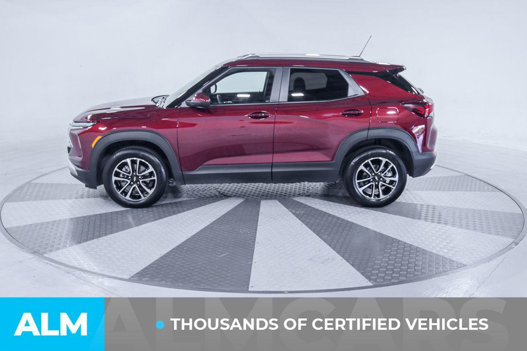 used 2025 Chevrolet TrailBlazer car, priced at $23,920