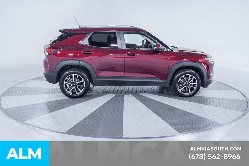 used 2025 Chevrolet TrailBlazer car, priced at $23,920