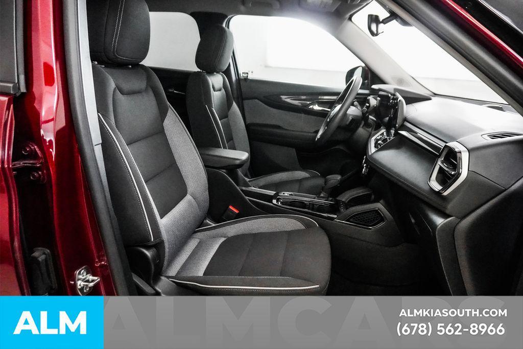 used 2025 Chevrolet TrailBlazer car, priced at $23,920