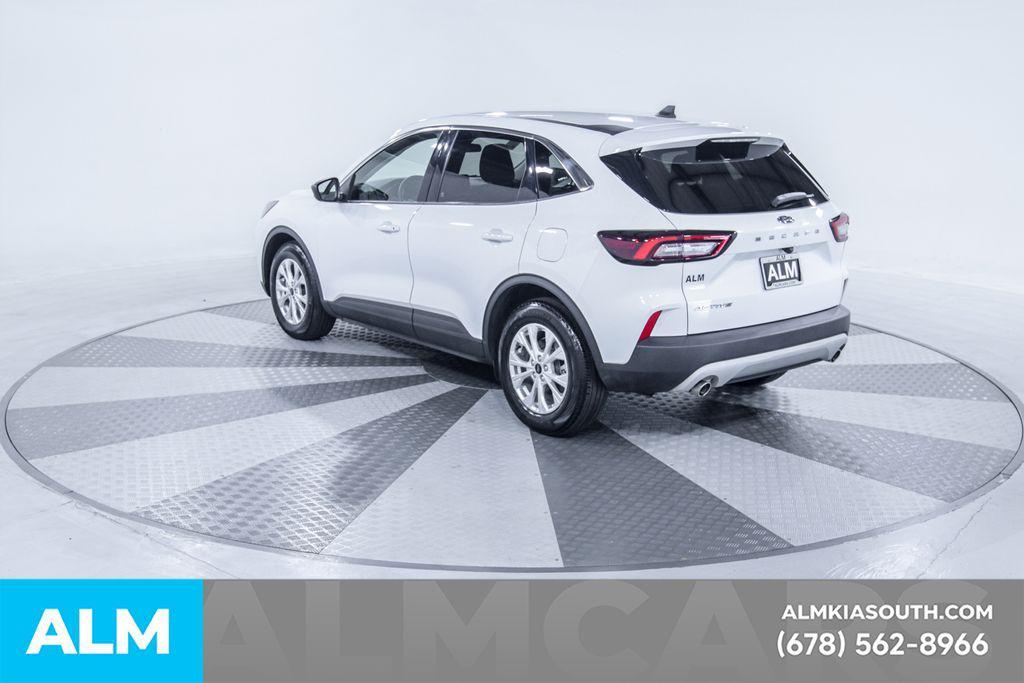 used 2024 Ford Escape car, priced at $23,420