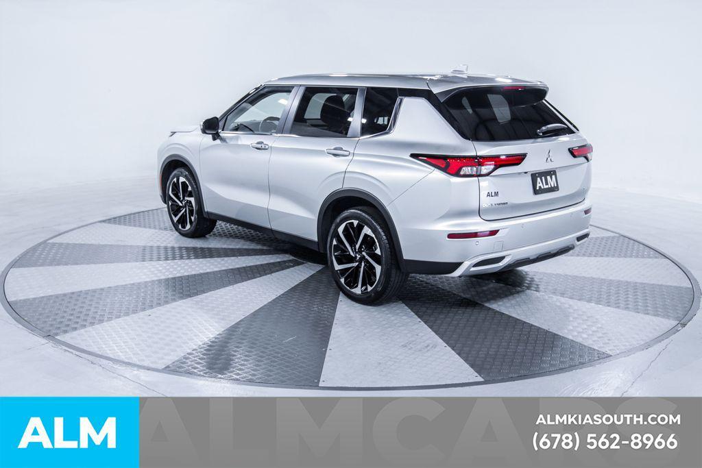 used 2024 Mitsubishi Outlander car, priced at $23,220