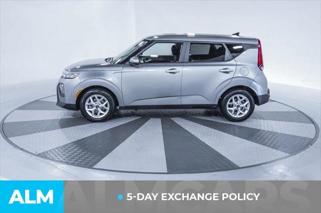 used 2022 Kia Soul car, priced at $16,420