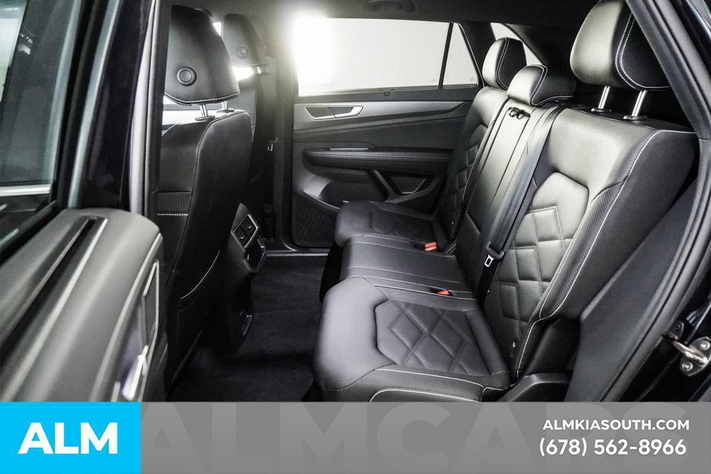 used 2025 Volkswagen Atlas Cross Sport car, priced at $35,420