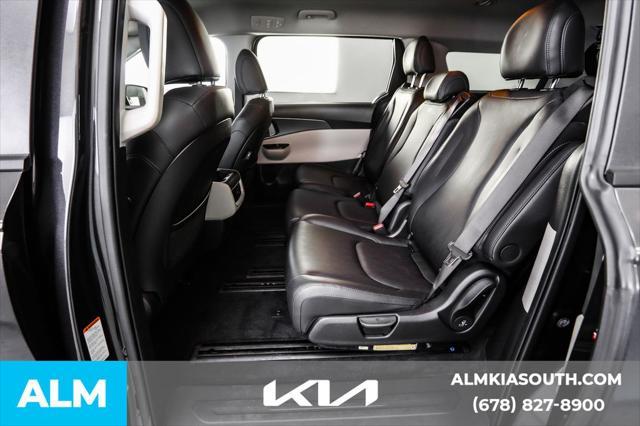 used 2023 Kia Carnival car, priced at $31,220