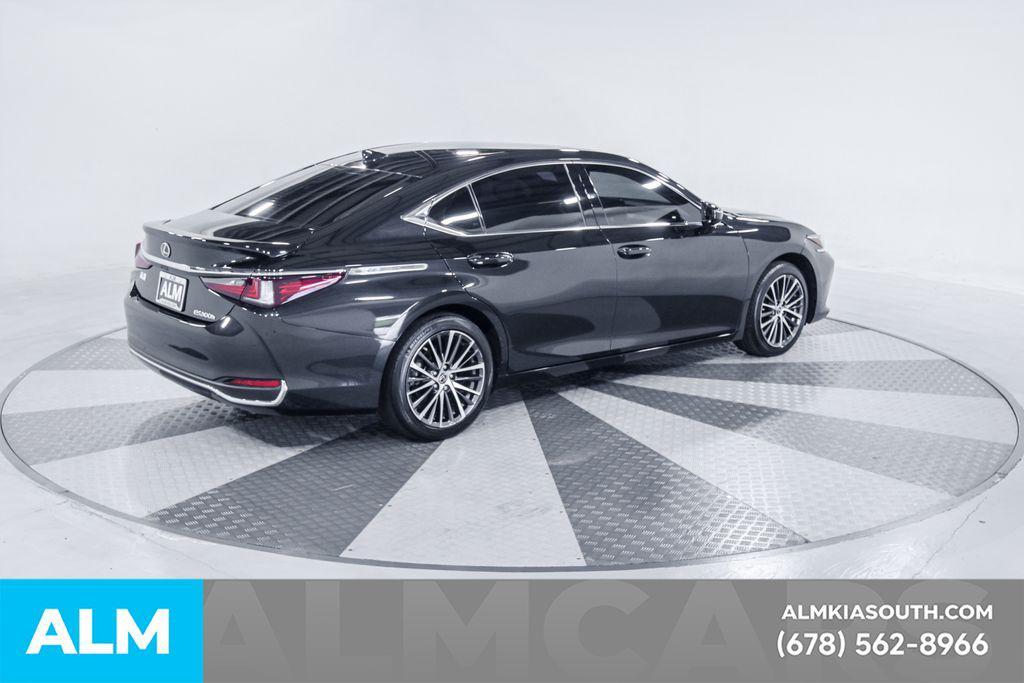 used 2024 Lexus ES 300h car, priced at $42,920
