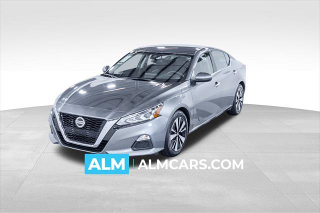 used 2022 Nissan Altima car, priced at $17,420