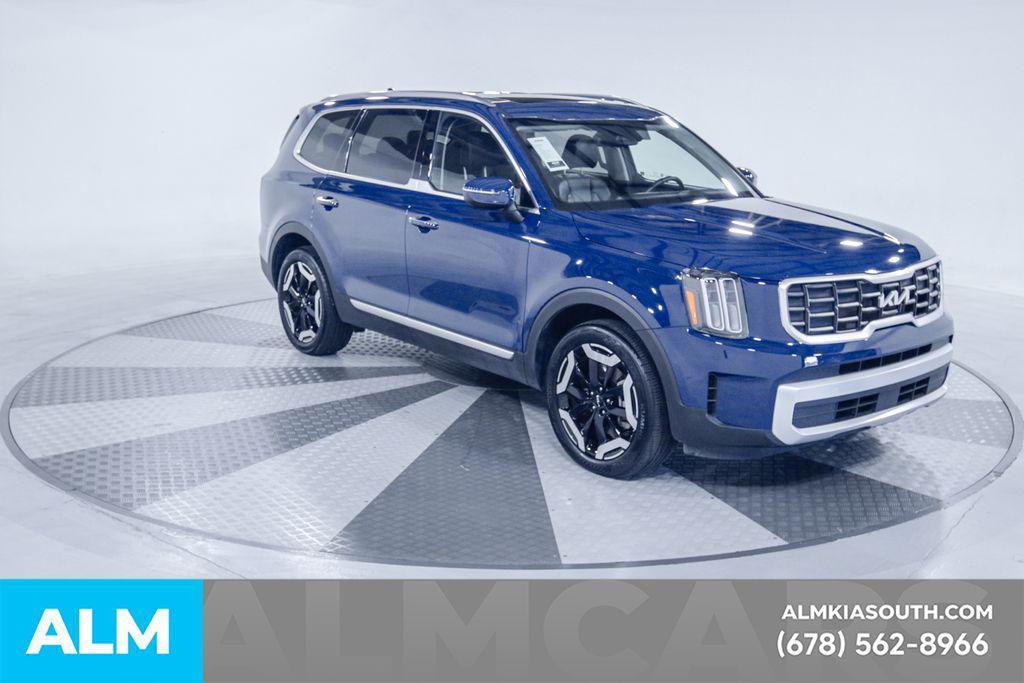 used 2025 Kia Telluride car, priced at $35,920