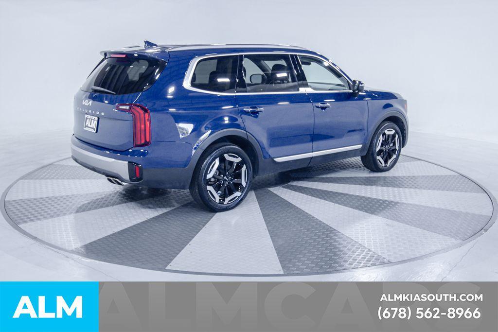 used 2025 Kia Telluride car, priced at $35,920