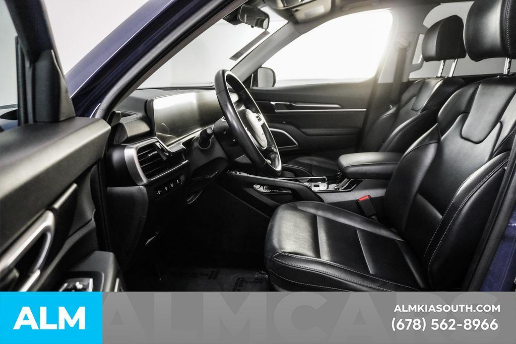 used 2025 Kia Telluride car, priced at $35,920