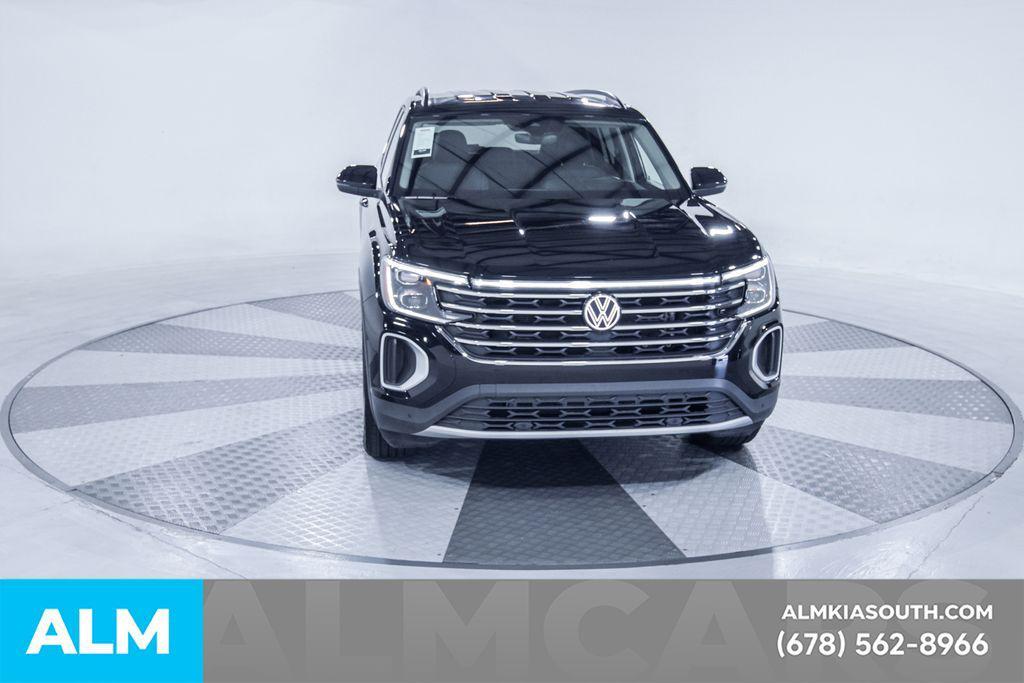 used 2025 Volkswagen Atlas car, priced at $34,920