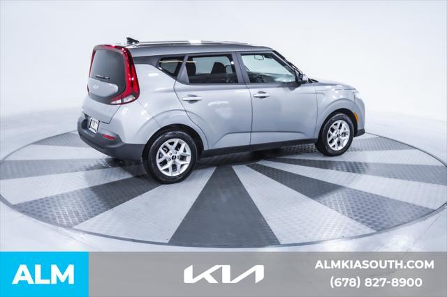 used 2022 Kia Soul car, priced at $14,920