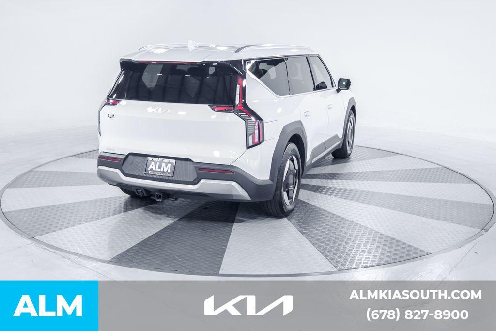 used 2025 Kia EV9 car, priced at $53,420
