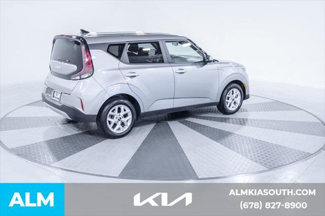 used 2024 Kia Soul car, priced at $15,220