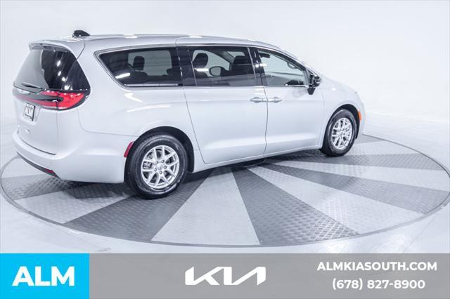 used 2024 Chrysler Pacifica car, priced at $26,920