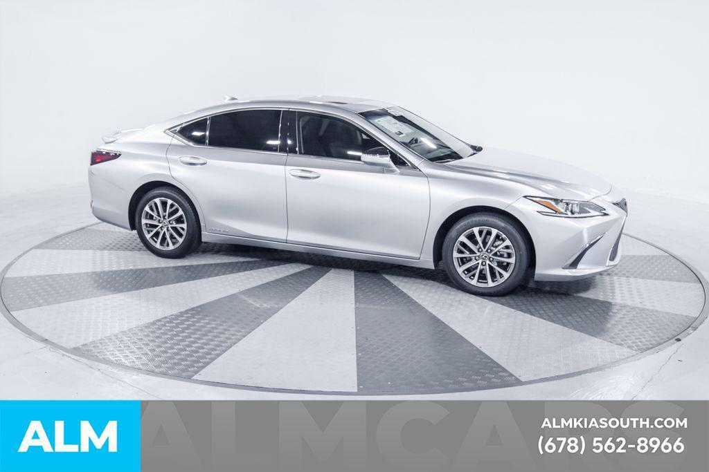 used 2022 Lexus ES 300h car, priced at $29,920