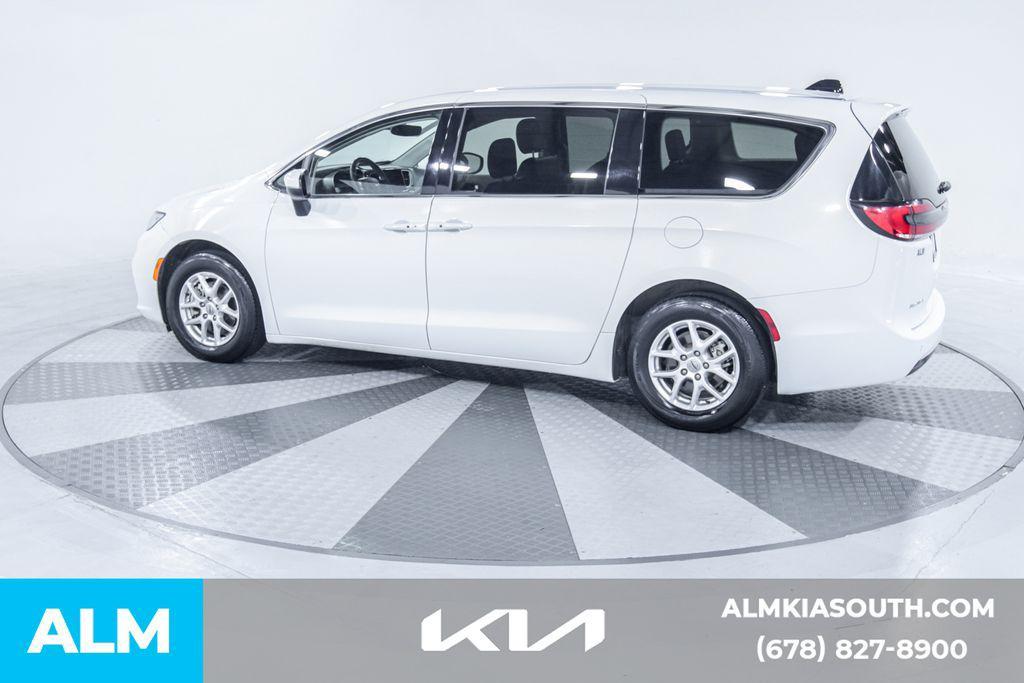 used 2023 Chrysler Pacifica car, priced at $20,220