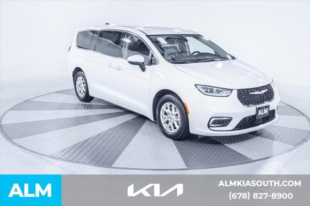 used 2023 Chrysler Pacifica car, priced at $22,020