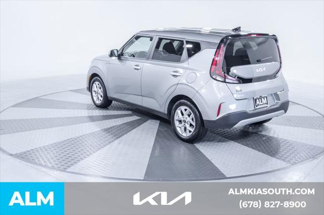 used 2024 Kia Soul car, priced at $15,220