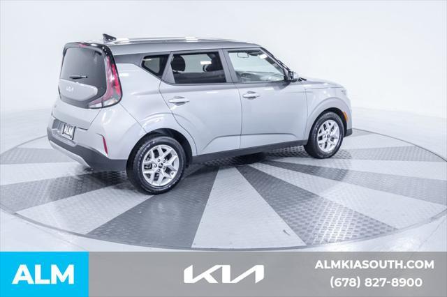 used 2024 Kia Soul car, priced at $15,220