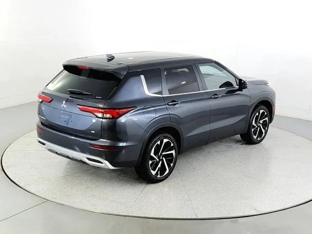 new 2024 Mitsubishi Outlander car, priced at $33,562