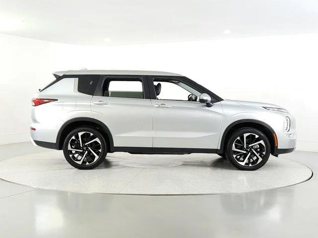 used 2023 Mitsubishi Outlander car, priced at $25,990