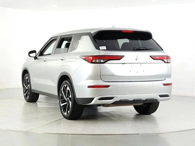 used 2023 Mitsubishi Outlander car, priced at $25,990