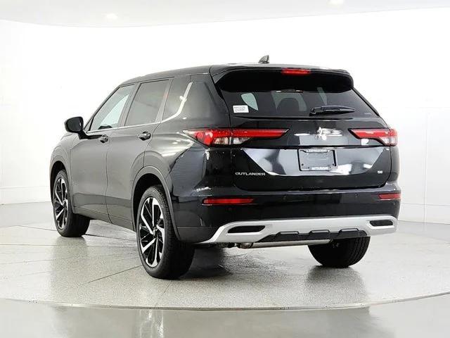 new 2024 Mitsubishi Outlander car, priced at $32,278