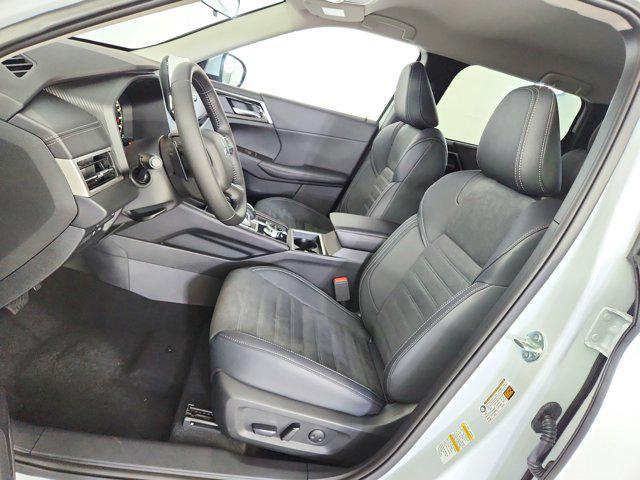 new 2025 Mitsubishi Outlander PHEV car, priced at $45,768