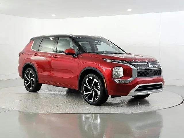 new 2024 Mitsubishi Outlander car, priced at $37,856