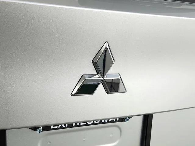 new 2024 Mitsubishi Outlander car, priced at $36,525