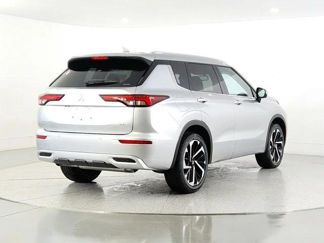 new 2024 Mitsubishi Outlander car, priced at $36,844