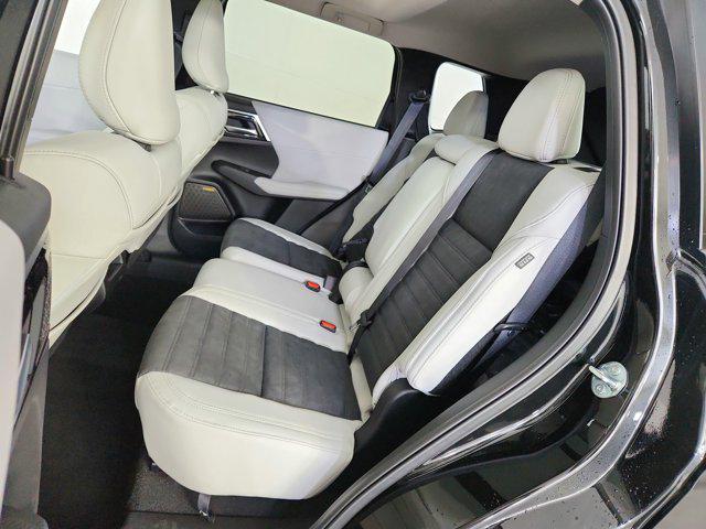 new 2025 Mitsubishi Outlander car, priced at $38,564