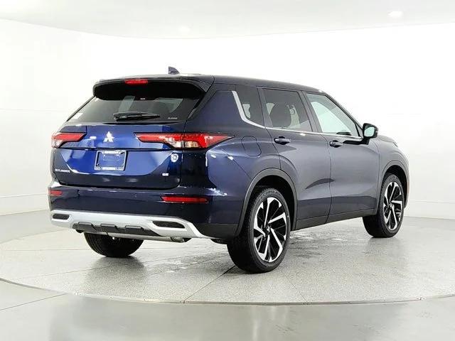 new 2024 Mitsubishi Outlander car, priced at $31,440