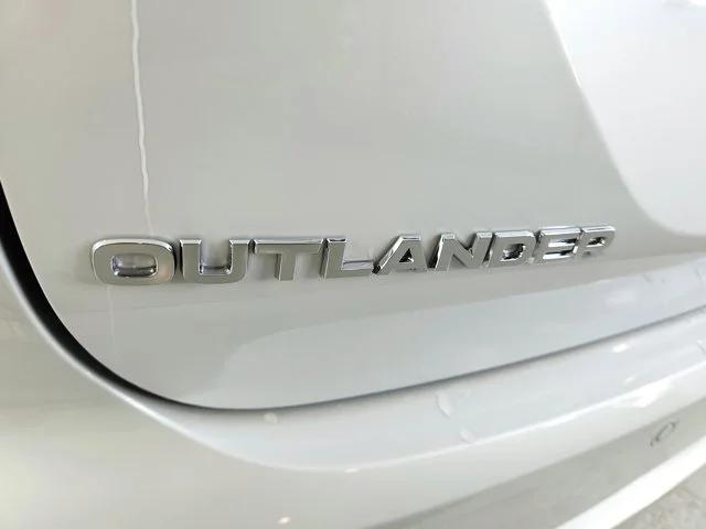 new 2024 Mitsubishi Outlander PHEV car, priced at $45,537