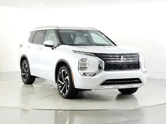 new 2024 Mitsubishi Outlander car, priced at $35,095